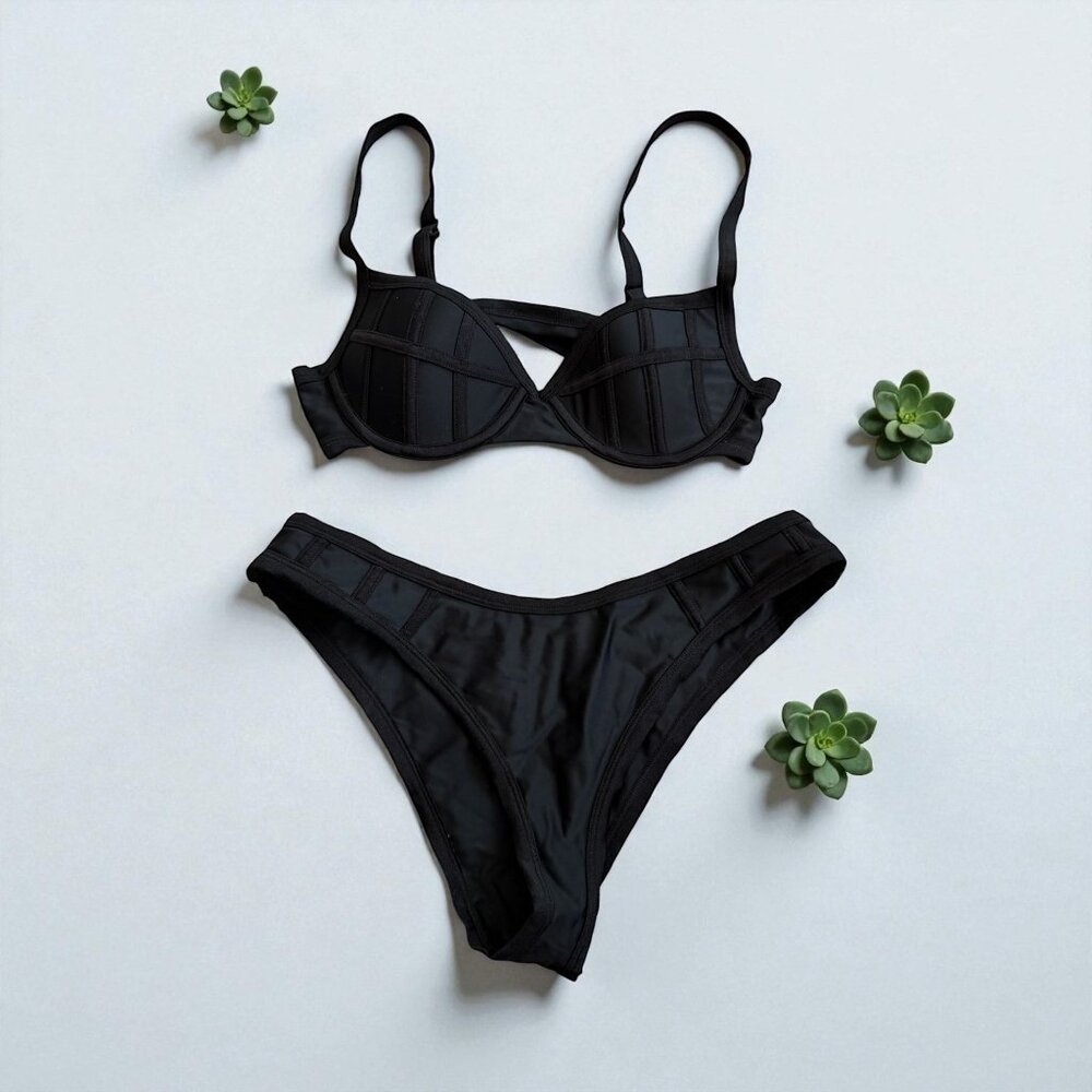 REFORM Swim Black Bikini Swimsuit Set Sz XS Top Sz M Bottoms